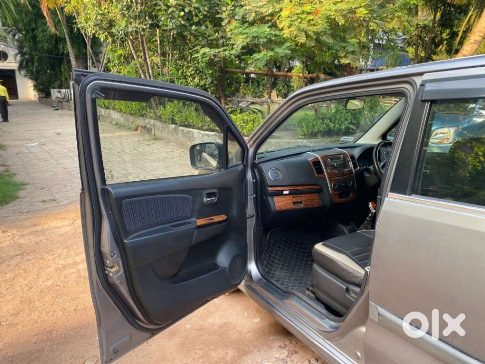 Maruti Suzuki Wagon R Stingray Vxi, 2015, Petrol