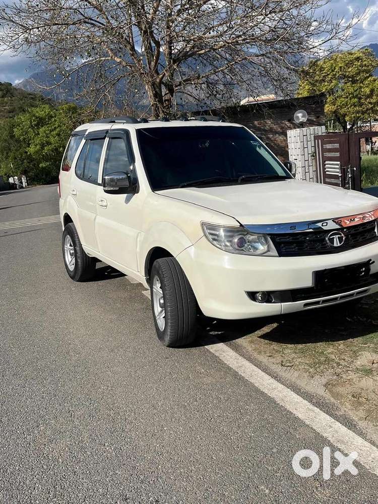 Tata Safari Storme 2014 Diesel Good Condition