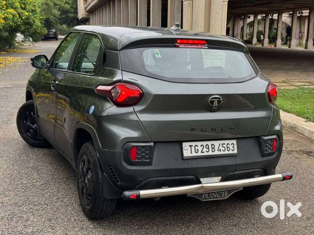 Tata Punch 1.2 Revotron Adventure Camo Rhythm Amt, 2025, Petrol