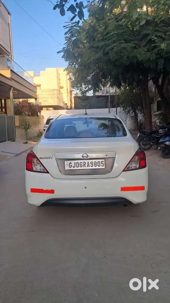 Nissan Sunny 2018 Diesel 121600 Km Driven