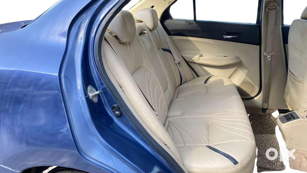 Maruti Suzuki Swift Dzire 1.2 Vxi Bsiv, 2020, Petrol