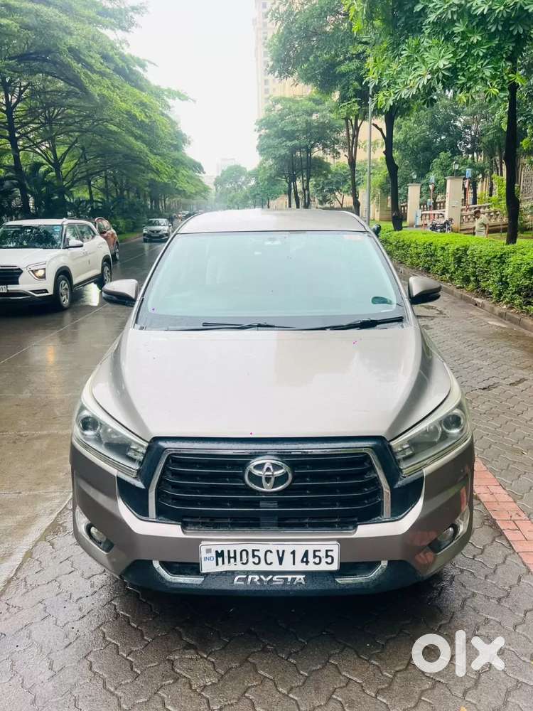 Toyota Innova Crysta 2.4 V 7 Str, 2016, Diesel