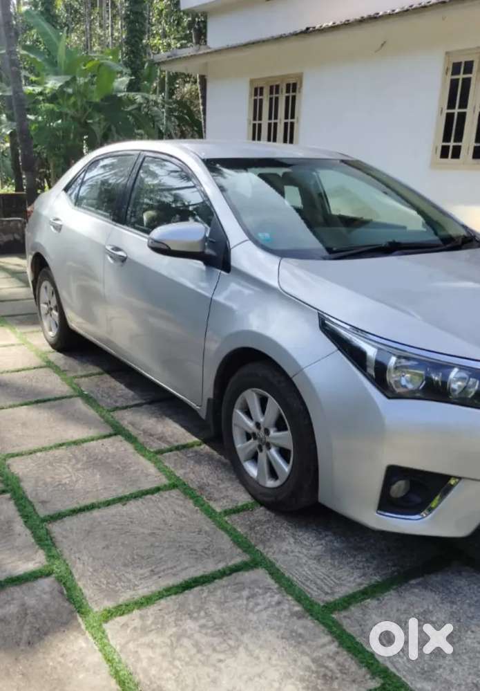 Toyota Corolla Altis 2014