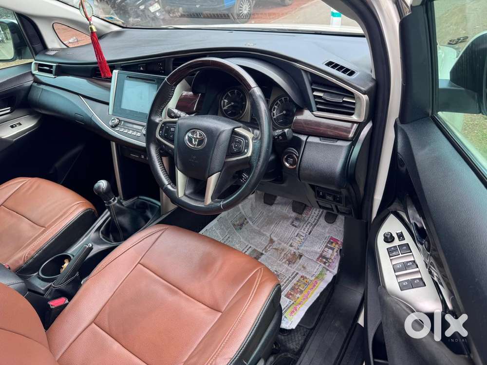 Toyota Innova Crysta 2.4 V 7 Str, 2018, Diesel