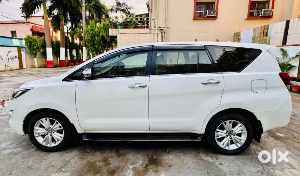 Toyota Innova Crysta 2020- 2021 Diesel Auto
