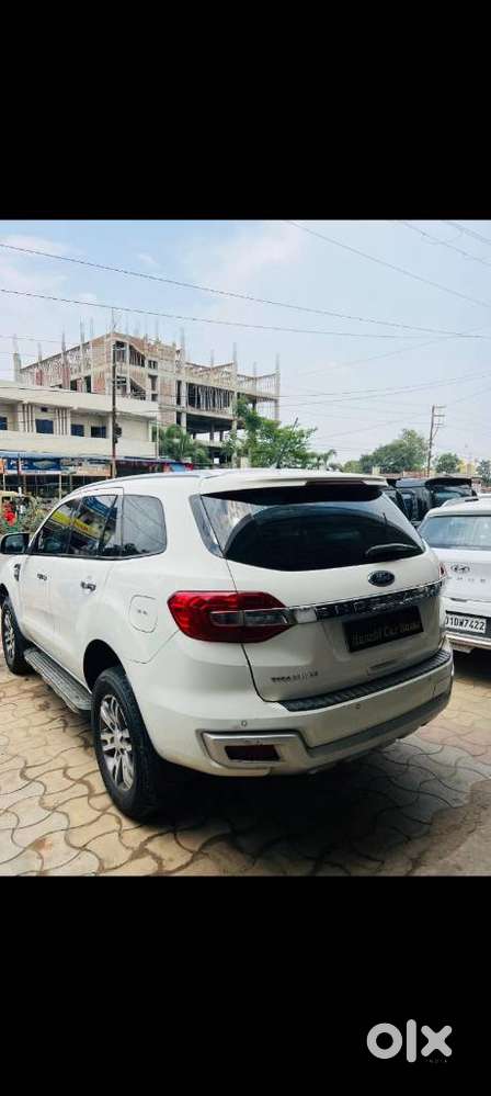 Ford Endeavour 2.2 Titanium At 4x2, 2017, Diesel