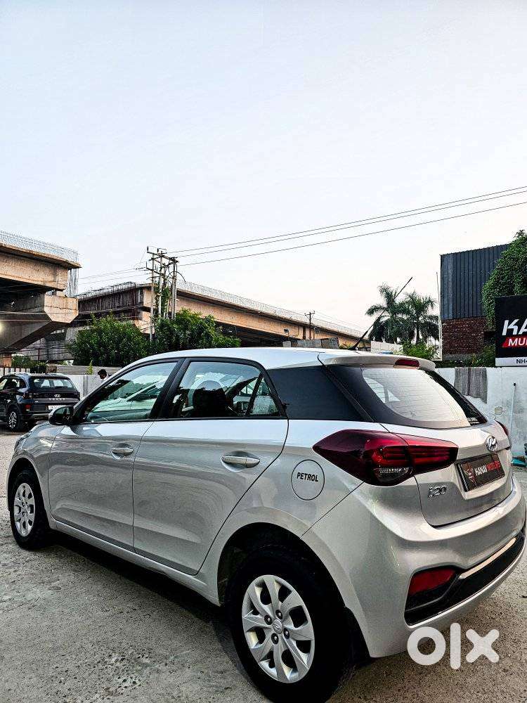 Hyundai I20 Sportz 1.2 Bs-iv, 2018, Petrol