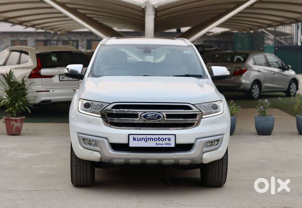Ford Endeavour 3.2 Titanium At 4x4, 2017, Diesel