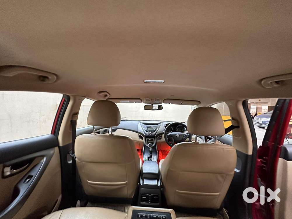 Hyundai New Elantra 1.8 Sx (o) At Vtvt, 2015, Petrol