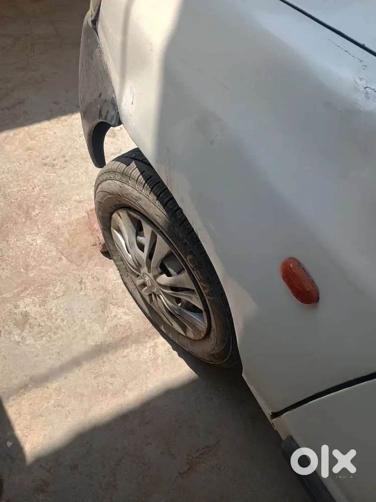 Maruti Suzuki Alto 800 Lxi 2011