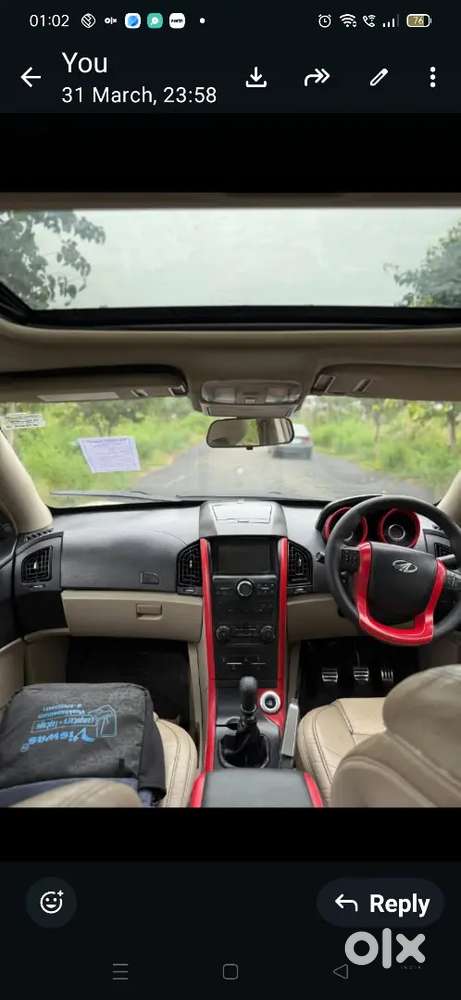 Xuv 500 W10 Topend Vehicle