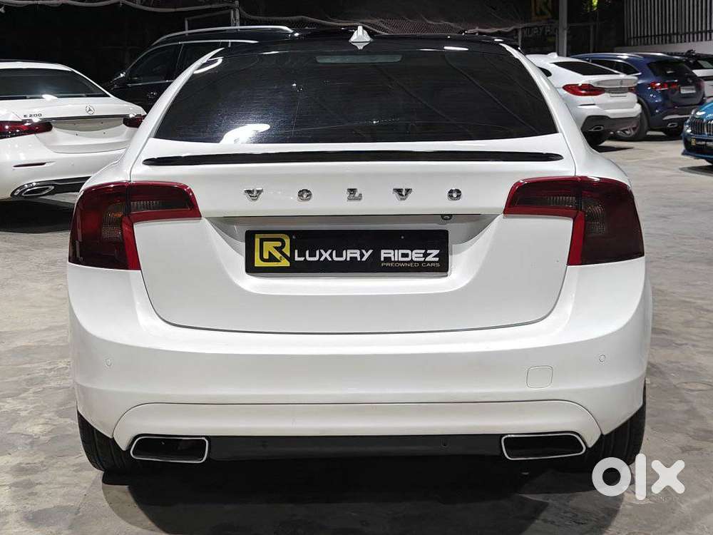 Volvo S60 D5 Inscription, 2015, Diesel