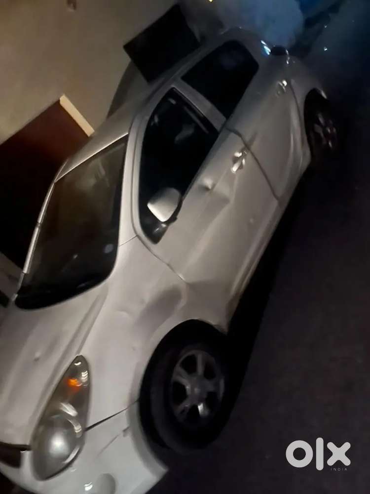 Hyundai I20 Sportz Plus 2011