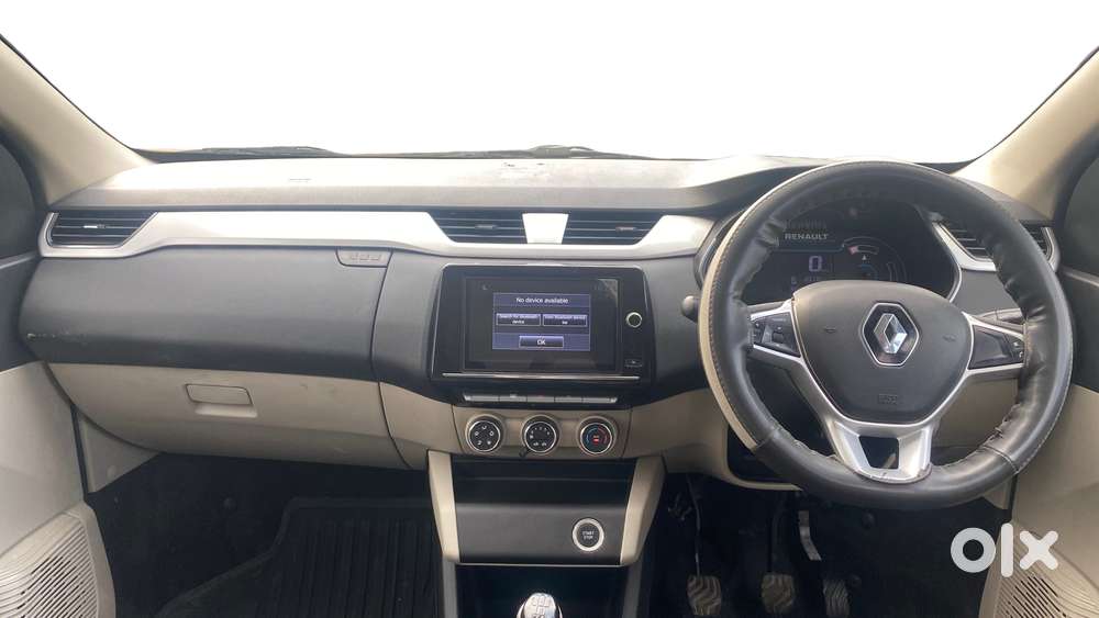 Renault Triber Rxz, 2022, Petrol