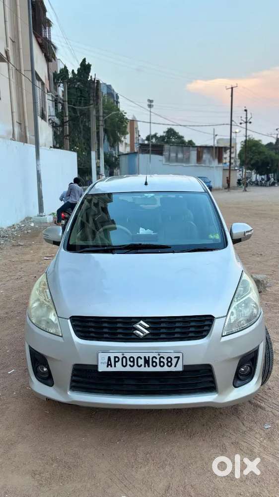 Maruti Suzuki Ertiga 2012 Diesel Well Maintained And Good Contidion.