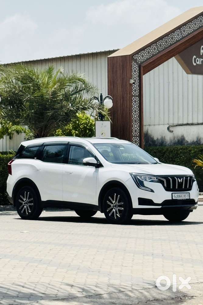 Mahindra Xuv700 2.2 Ax 7 Diesel At Luxury Pack Str, 2025, Diesel
