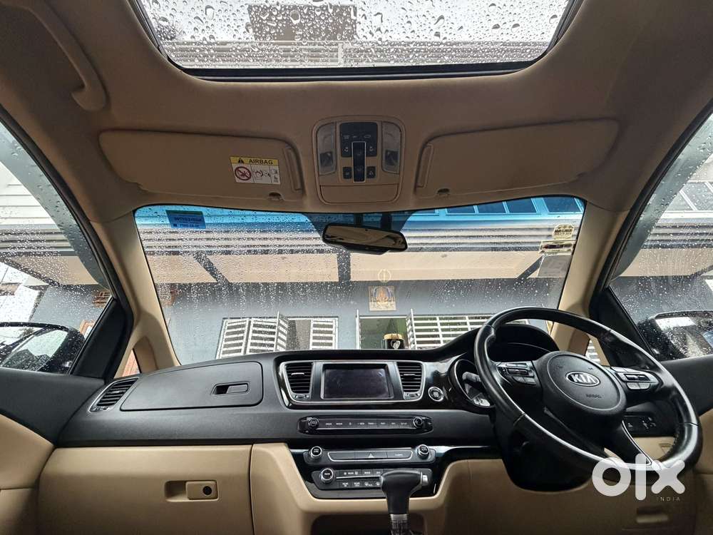 Kia Carnival Limousine Plus 7 Str, 2021, Diesel