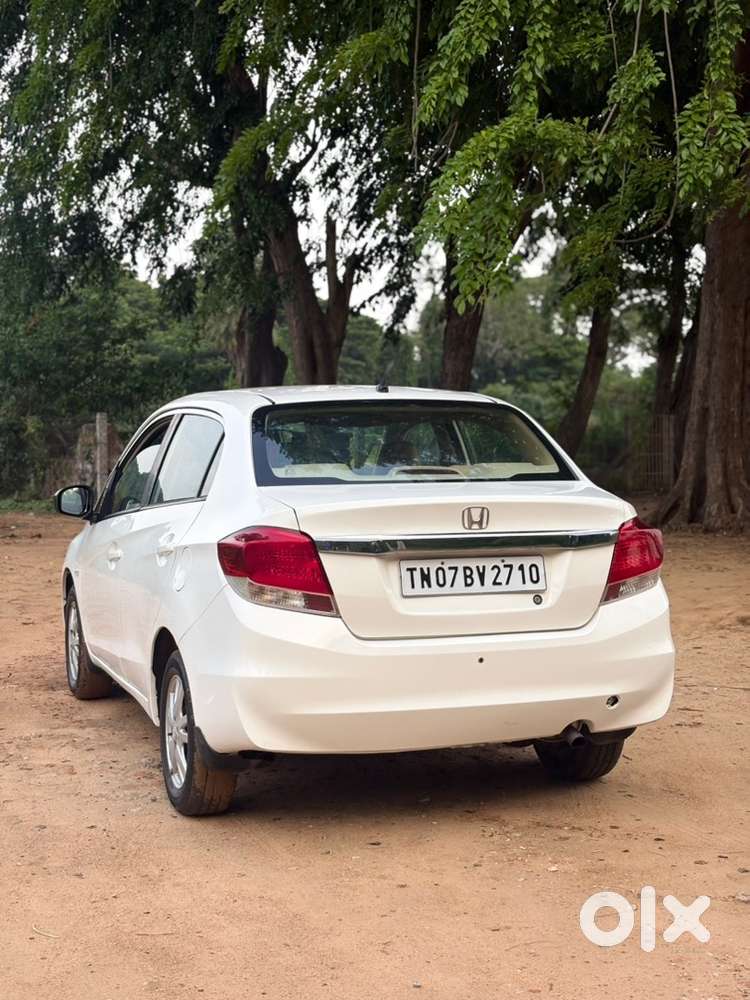 Honda Amaze Diesel 2013
