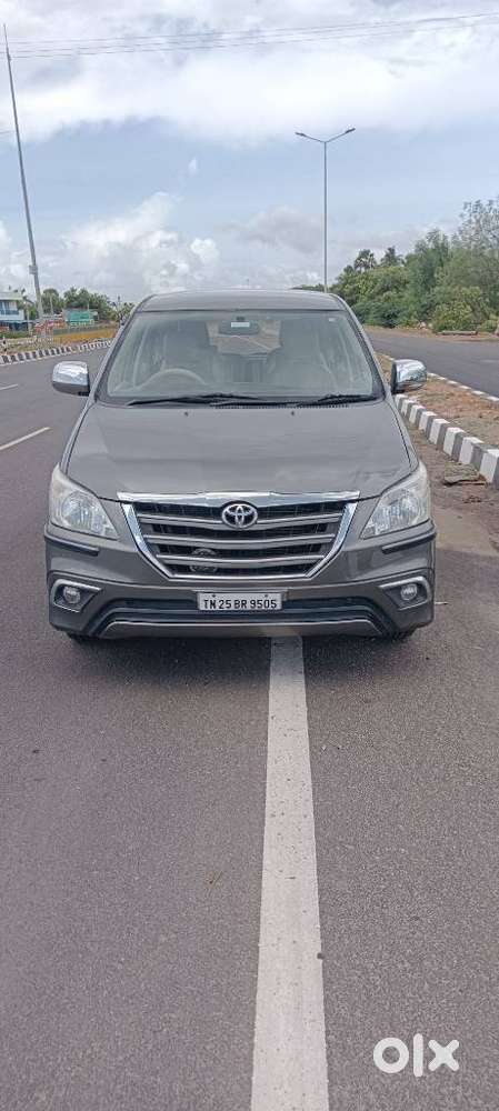 Toyota Innova, 2014