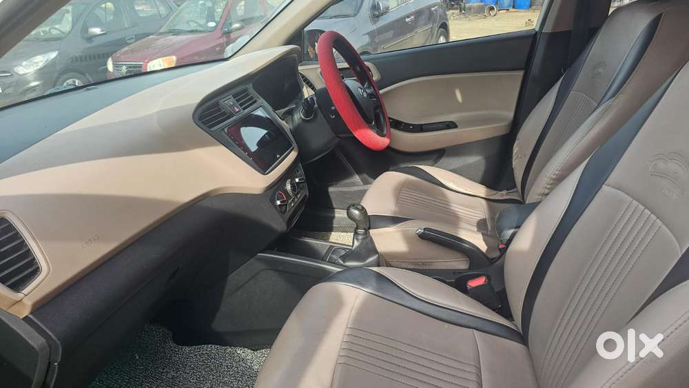 Hyundai I20 Petrol Asta Option, 2018, Petrol
