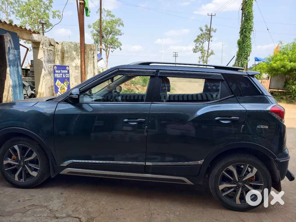 Mahindra Xuv300 2019 Petrol Well Maintained