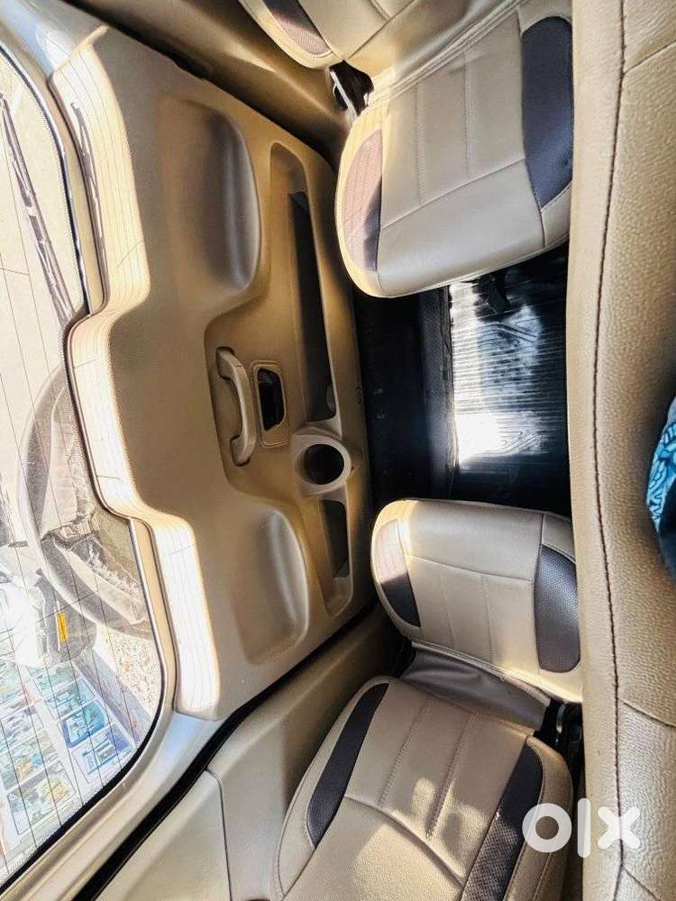 Mahindra Tuv 300 T8, 2017, Diesel