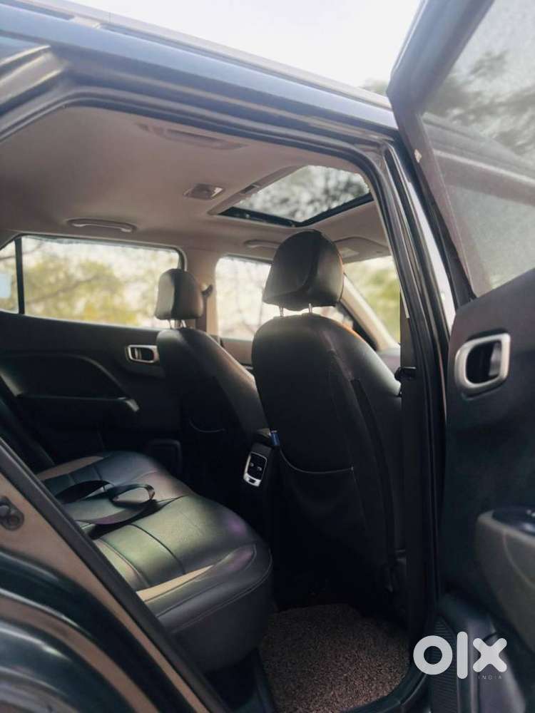 Hyundai Venue, 2021, Petrol