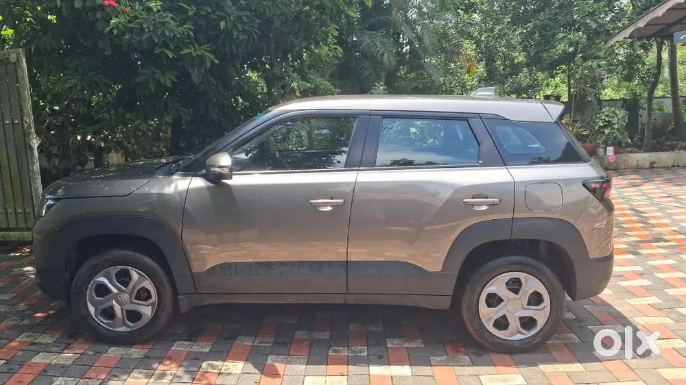 Maruti Suzuki Brezza Vxi 2023