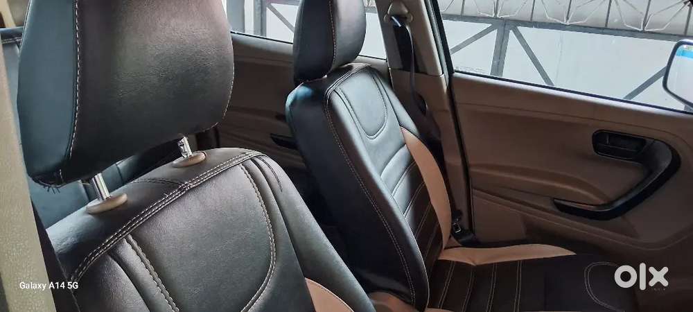Mahindra Tuv 300 2015 Diesel Well Maintained