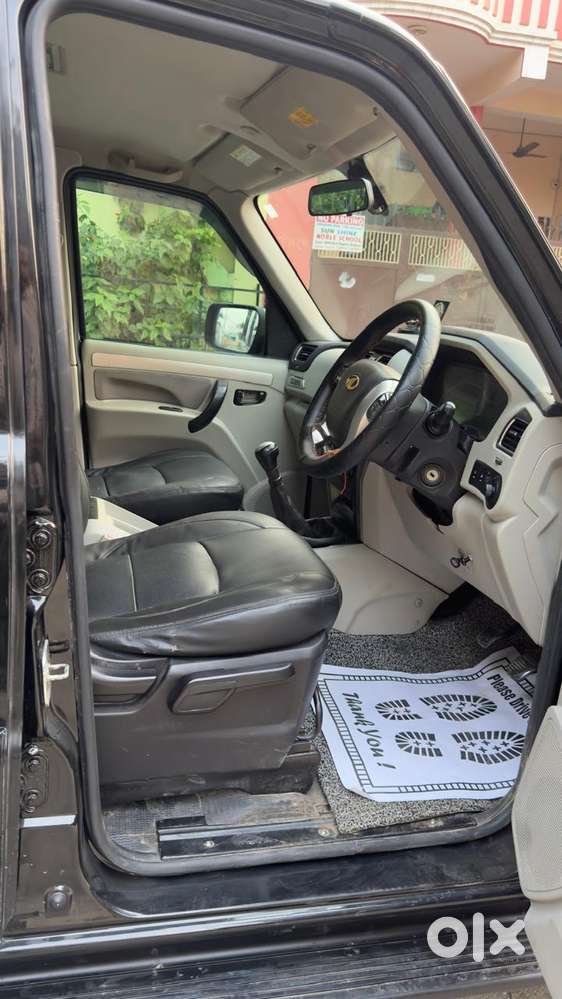 Mahindra Scorpio S10, 2016, Diesel