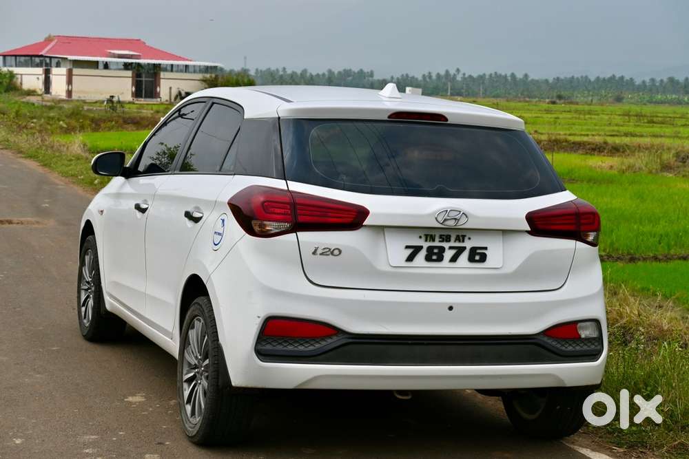 Hyundai I20 2018 Petrol 67000 Km Driven