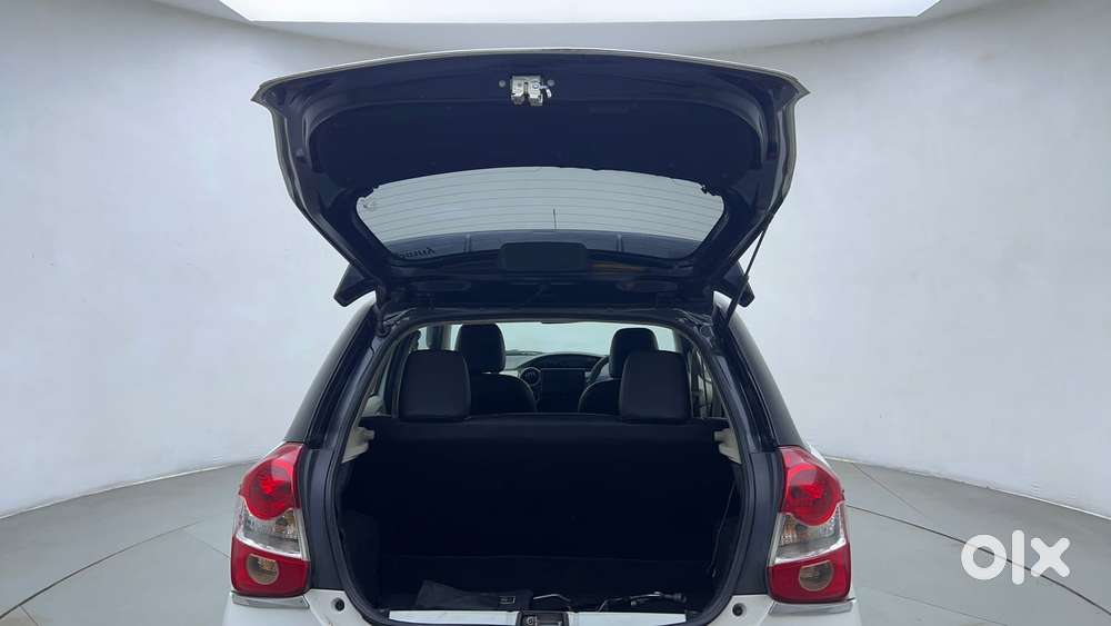 Toyota Etios Liva V, 2016, Petrol