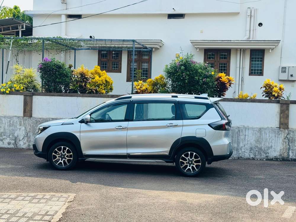 Maruti Suzuki Xl6 1.5 Alpha Plus At, 2022, Petrol