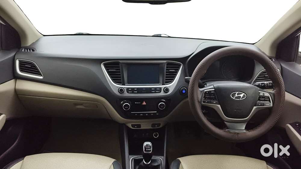 Hyundai Verna 1.6 Sx (o) Vtvt, 2018, Petrol