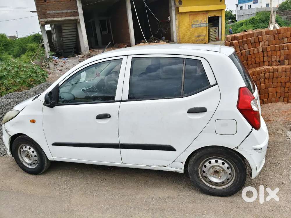 Hyundai I10 Petrol Manual 2011