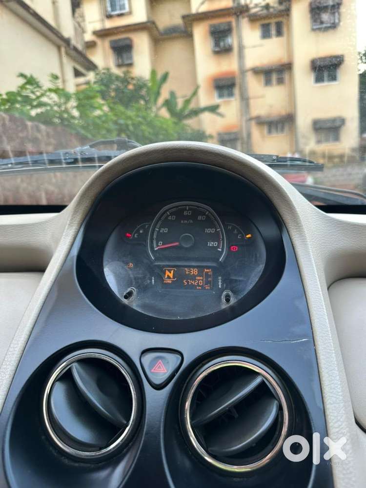 Tata Nano Top Model Automatic 2016