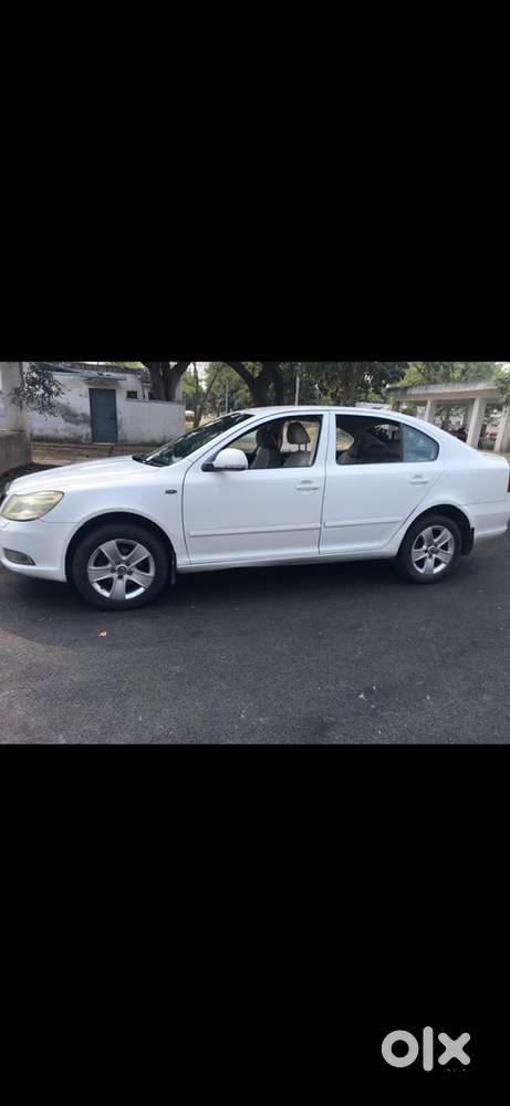 Skoda Laura Tdi Cr 2010 Diesel Automatic