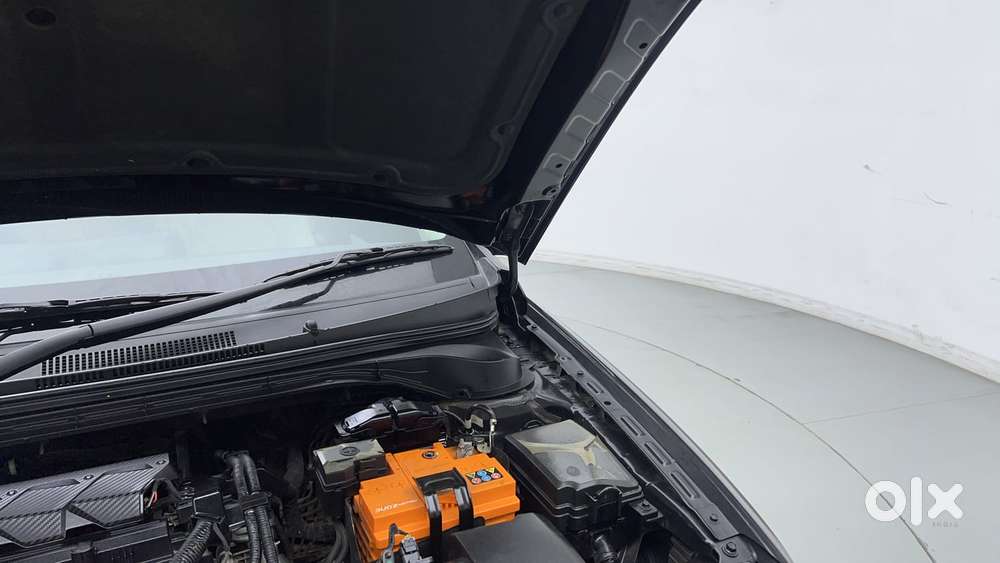 Hyundai Verna 1.5 Sx (o) Vtvt Ivt, 2023, Petrol