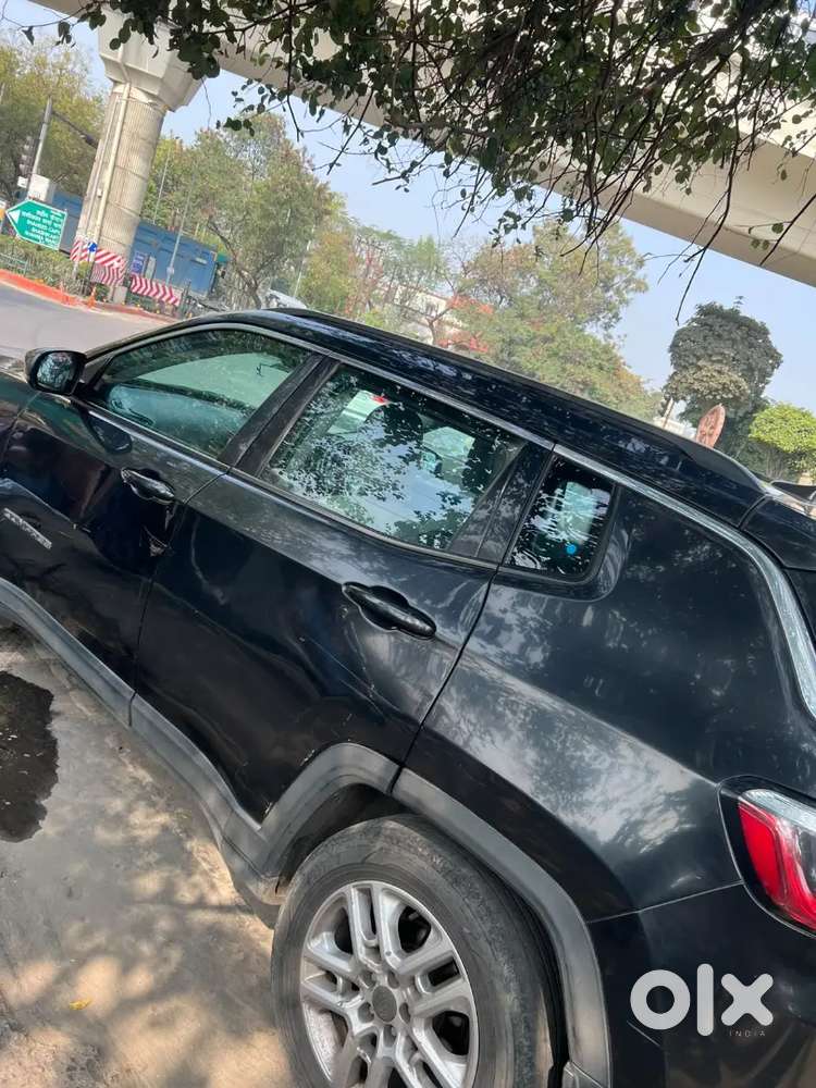 Jeep Compass In Black 2018 Model For Sale Good Condition