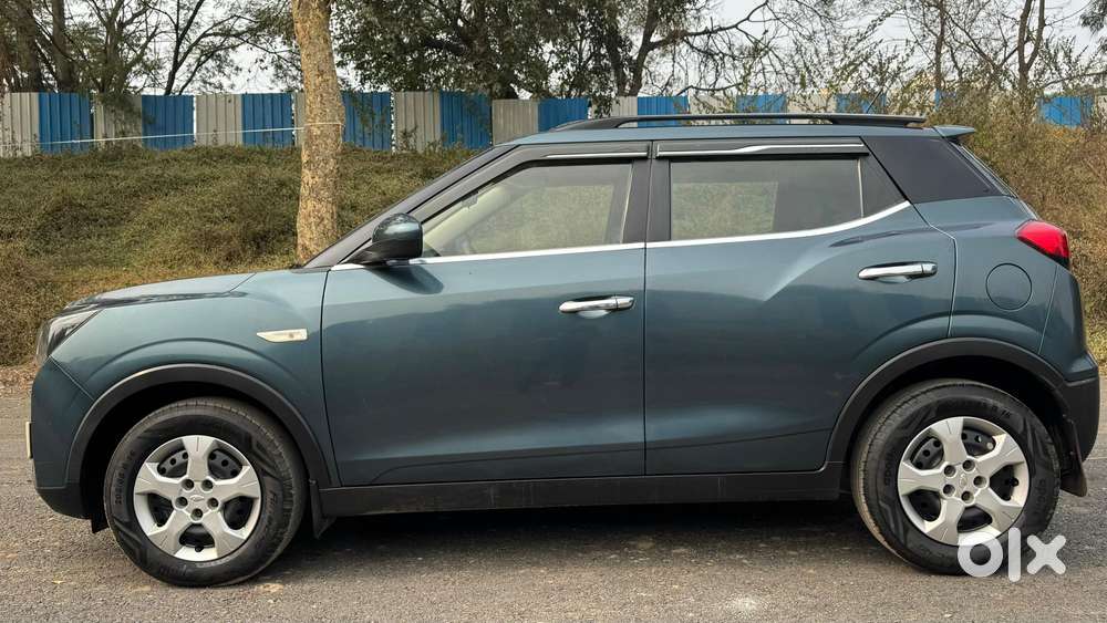 Mahindra Xuv300 1.2 W6 Amt Petrol, 2021, Petrol