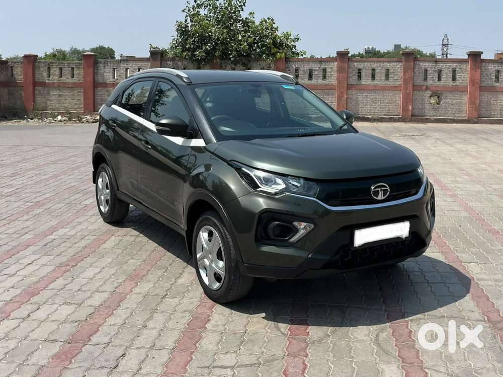 Tata Nexon 1.2 Revotron Xma Amt, 2023, Petrol