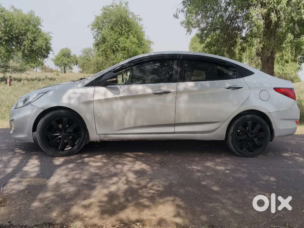 Hyundai Verna 1.6 Crdi 2012