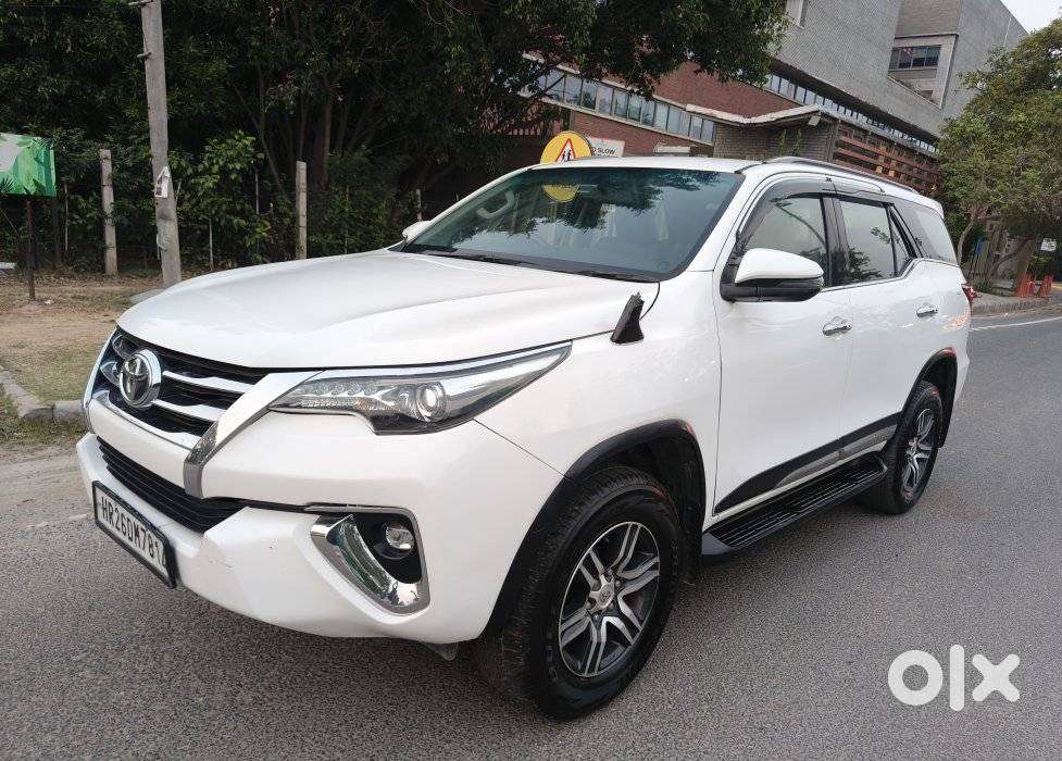 Toyota Fortuner 4x2 At 2.8 Diesel, 2018, Diesel