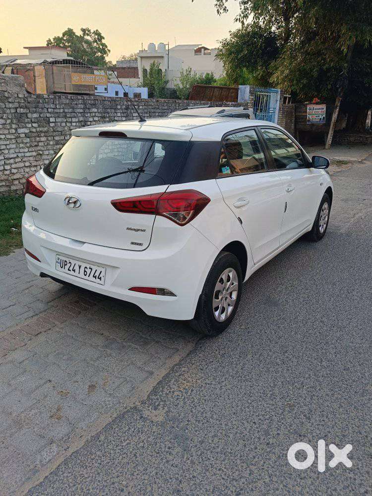 Hyundai I20 Magna 1.2 Mt, 2016, Petrol
