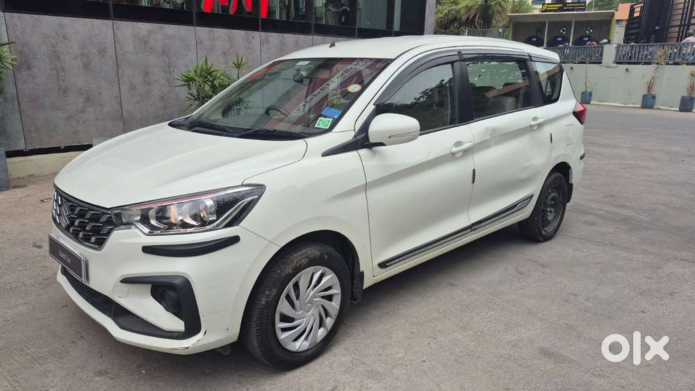 Maruti Suzuki Ertiga 1.5 Vxi, 2023, Petrol