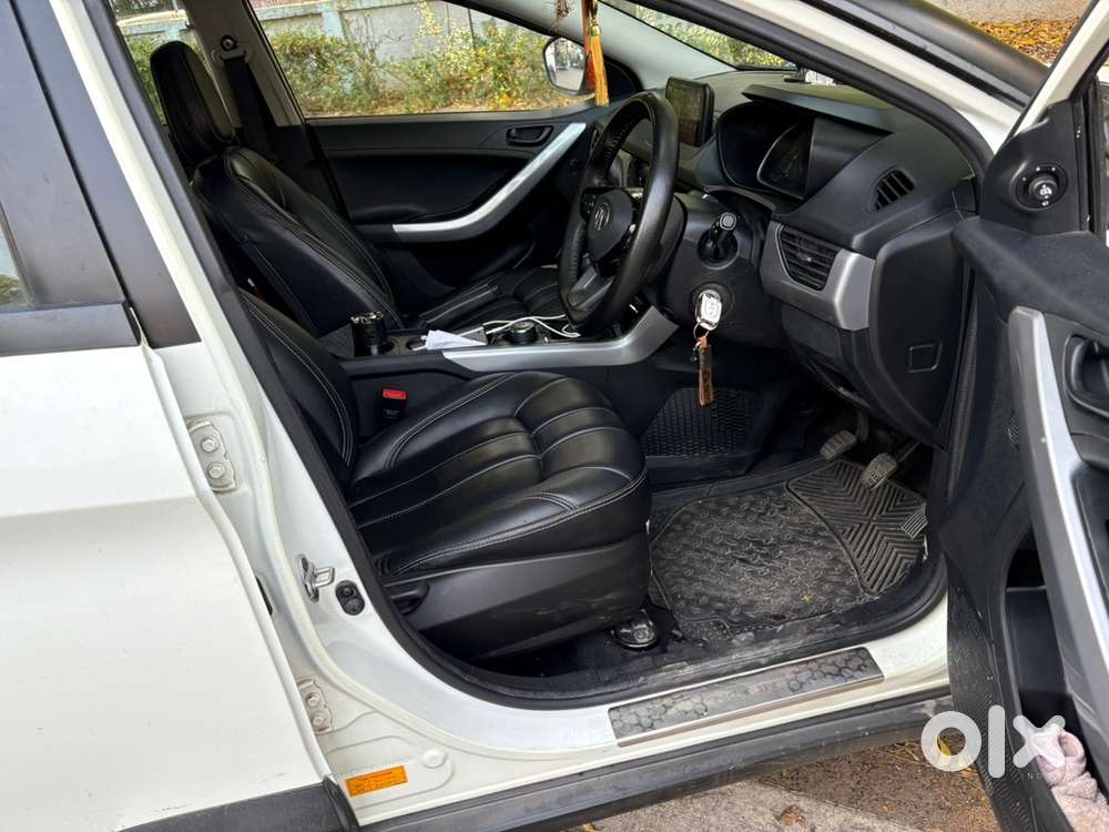 Tata Nexon 2023 Petrol Xm+s Manufacturer Warranty