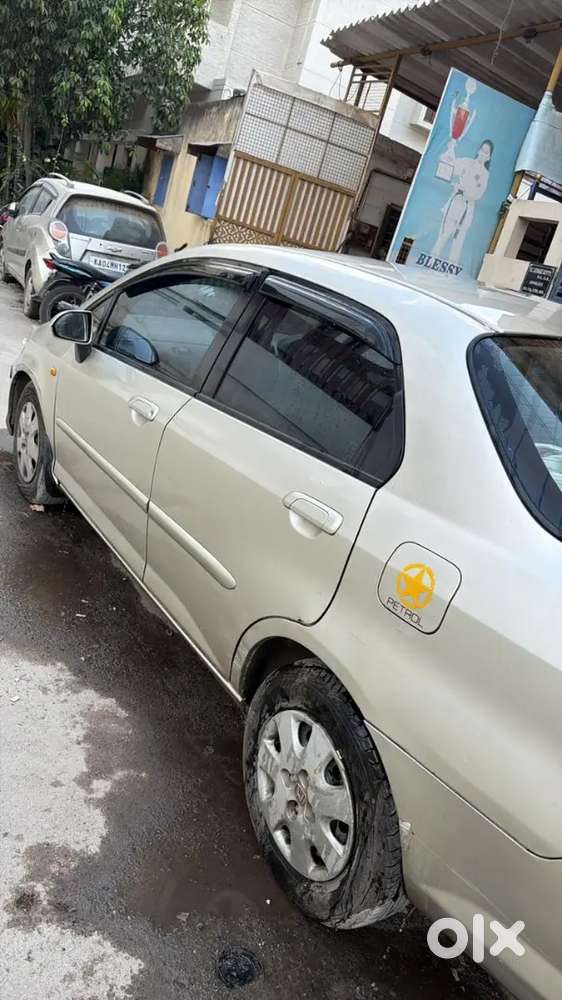 Honda City Zx 2004 Petrol Good Condition