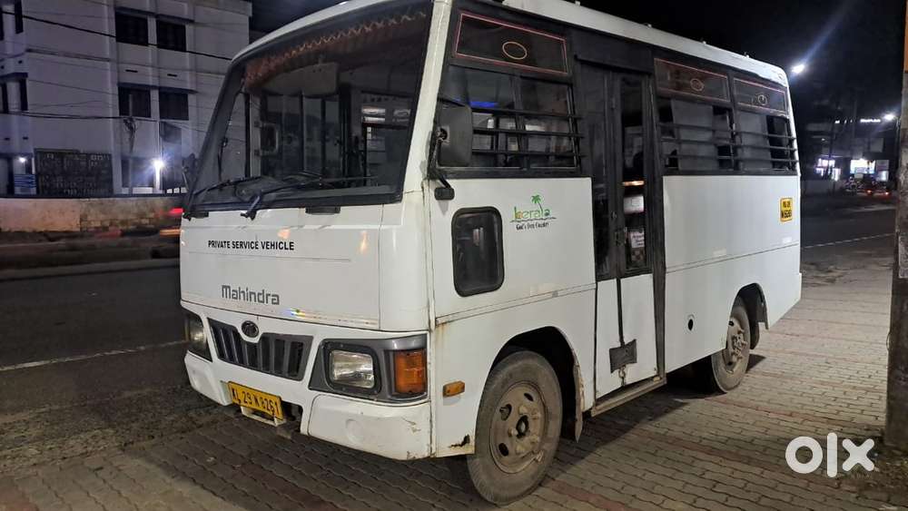 Mahindra Tourister Van Mahindra Van Second Hand Mahindra Tourister