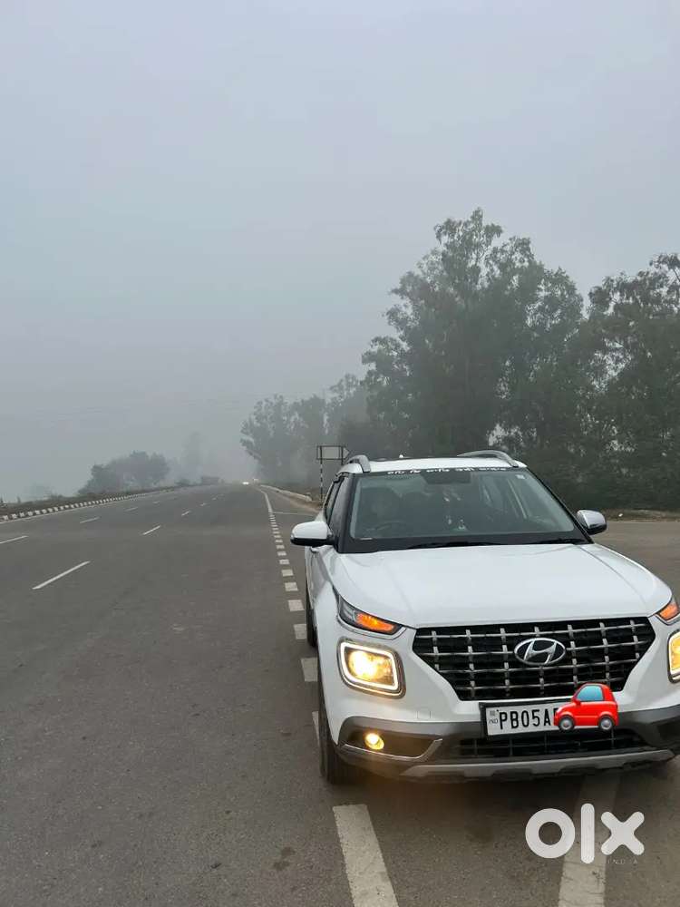 Hyundai Venue Diesel Manual 2021