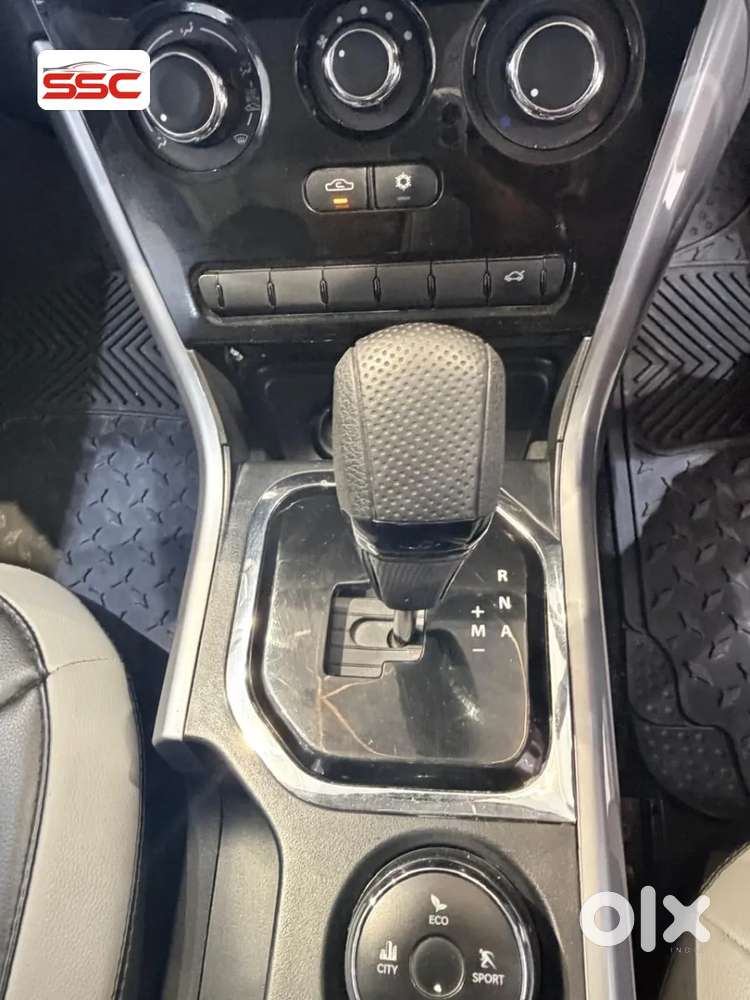 Tata Nexon 1.2 Revotron Xma, 2023, Petrol